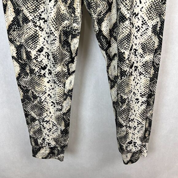 Texas True Threads Lounge Pants Womens Sz Medium Snakeskin Animal Print Elastic - Picture 3 of 11